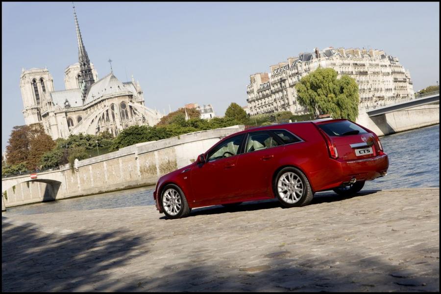  Cadillac CTS Sport Wagon 2008 года  (фото 20 из 68)